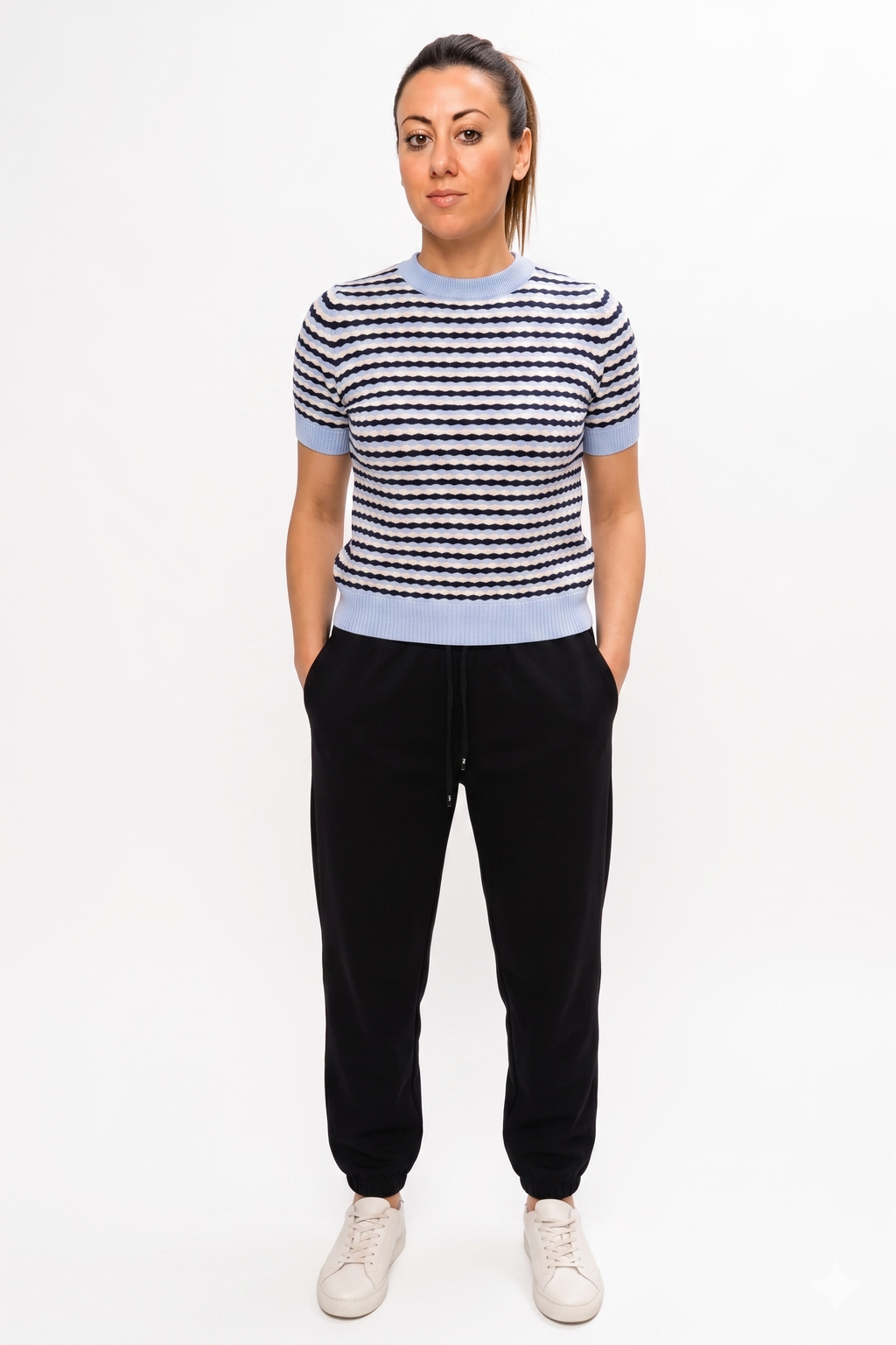 Top in Maglia a Maniche Corte con Texture a Onde