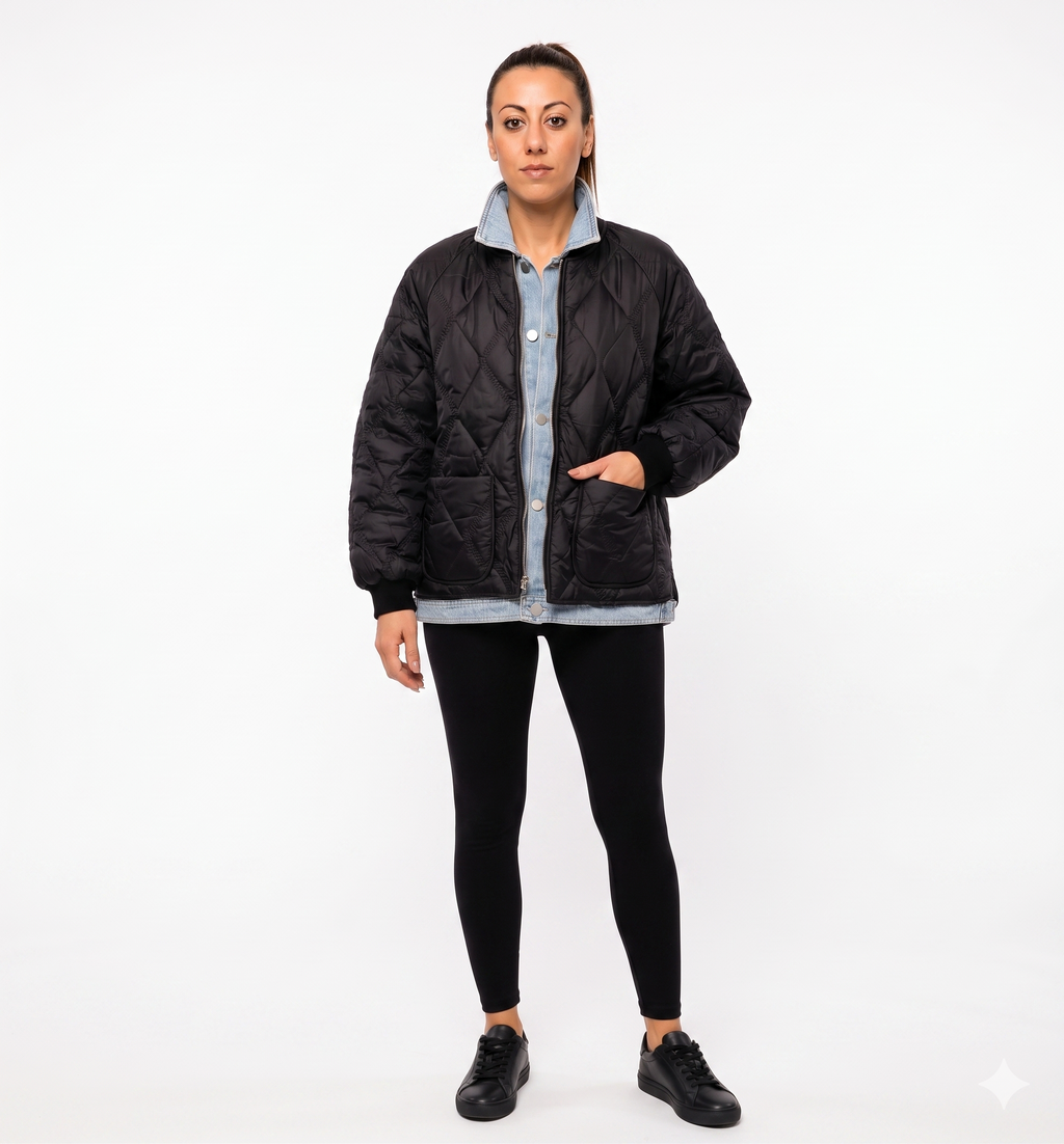 Giacca Ibrida Oversize Trapuntata Nera con Inserto Denim Lavato