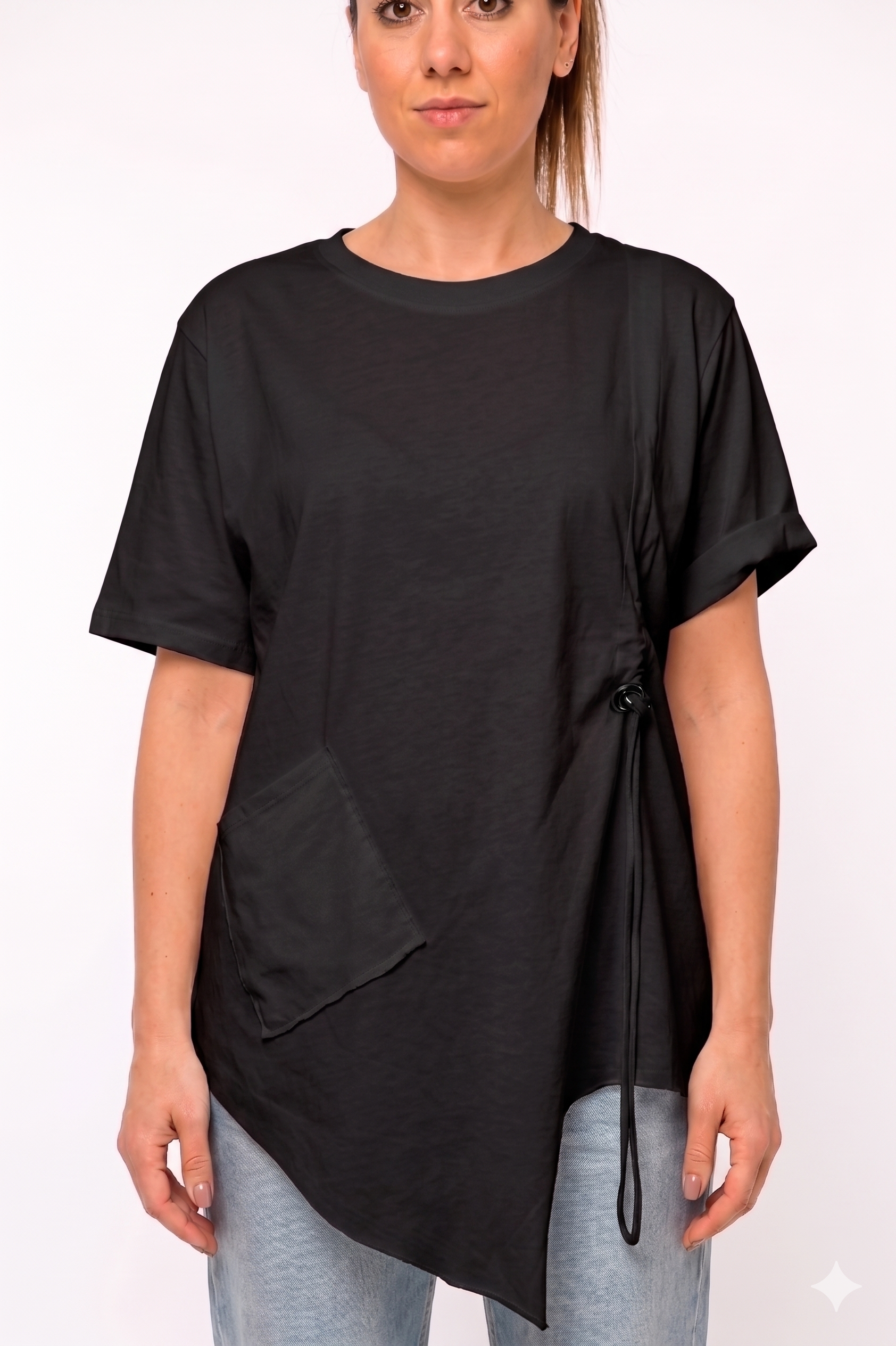 Maxi T-Shirt Asimmetrica con Tasca e Coulisse Laterale