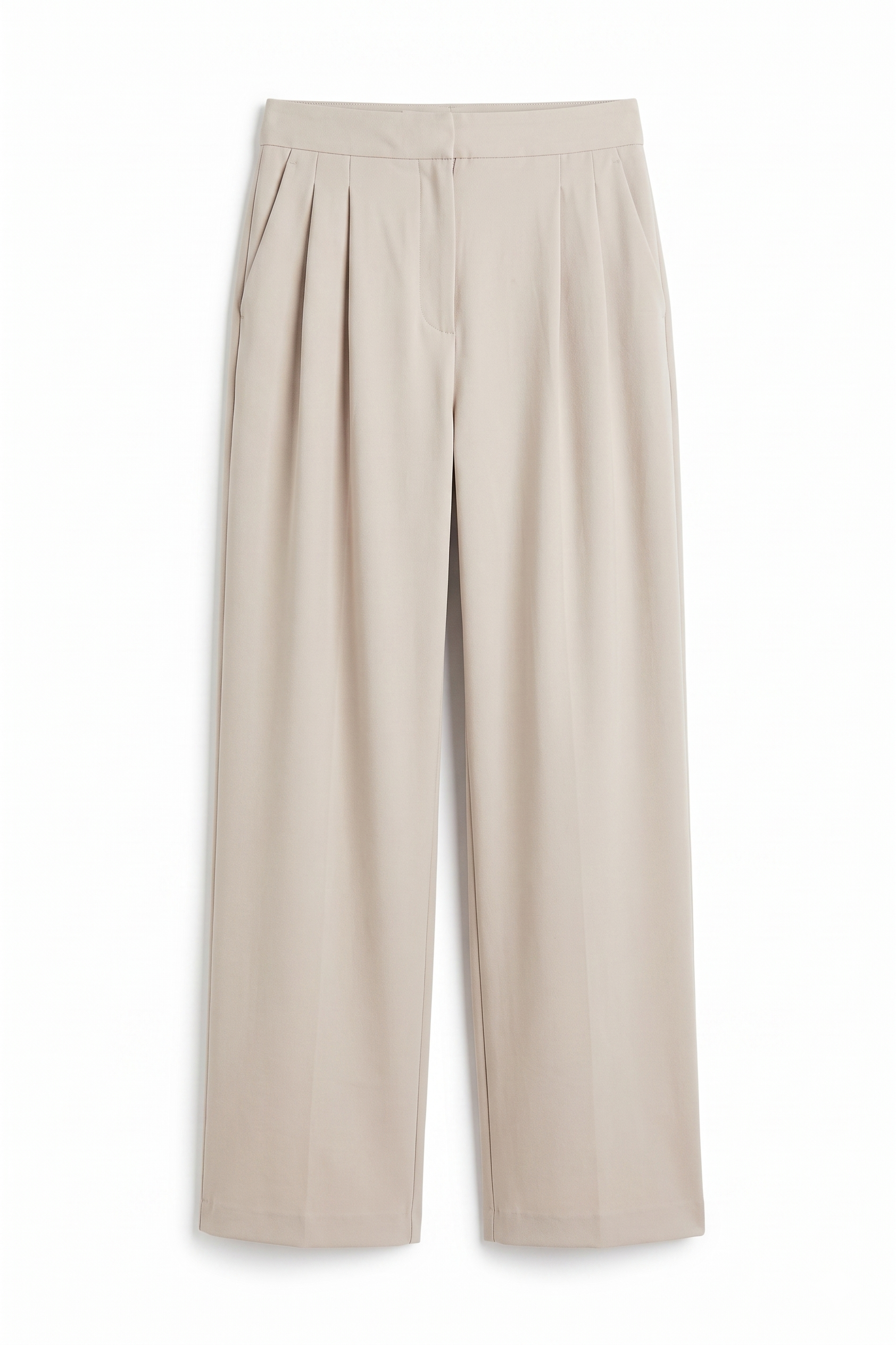 Set Coordinato Minimal Chic: Maglia Boxy e Pantalone Sartoriale Wide-Leg